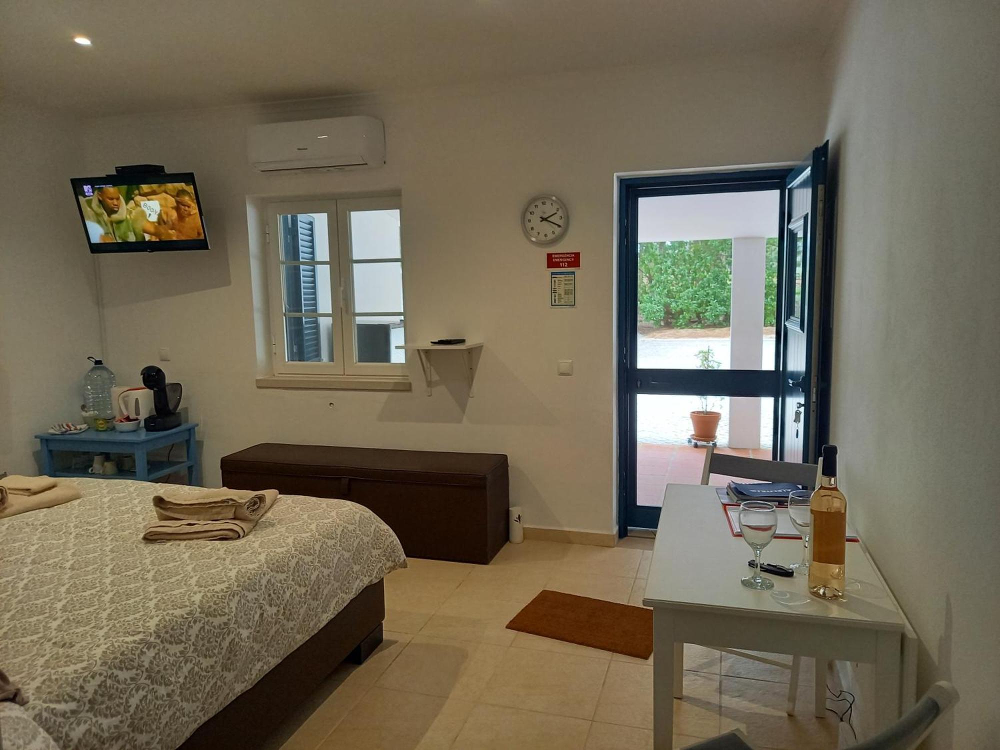 Quinta Da Alentegria - 4 Cottages Met Lounge En Verwarmd Zwembad Van April Tot Eind September! Alcacer do Sal Ngoại thất bức ảnh