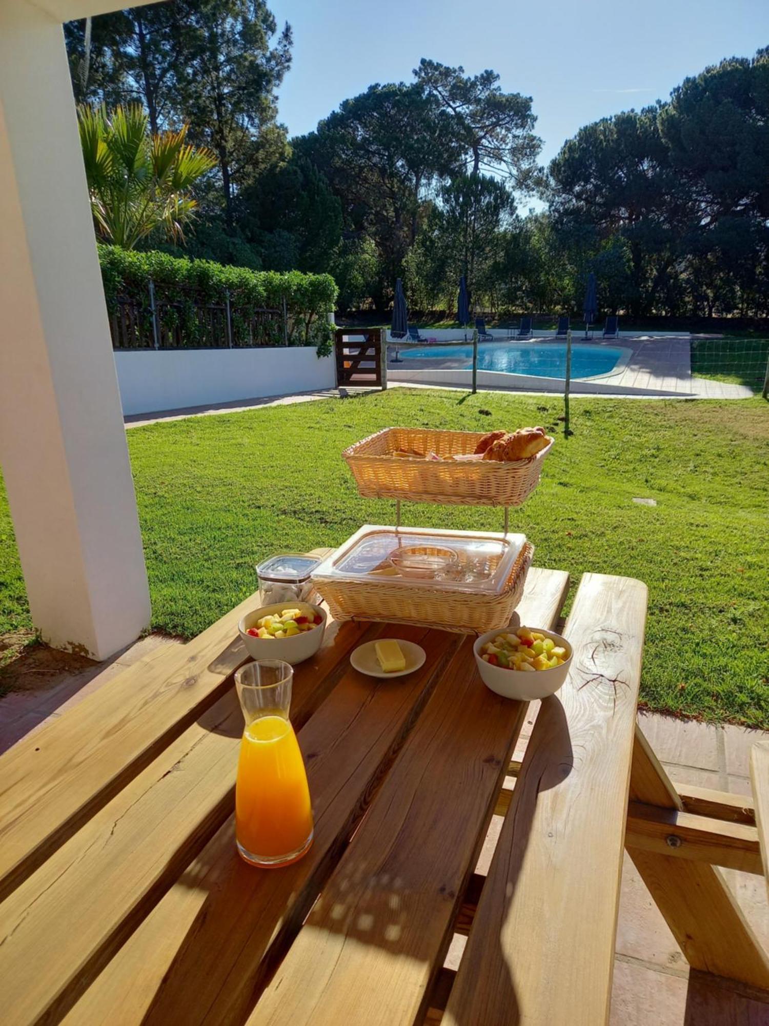 Quinta Da Alentegria - 4 Cottages Met Lounge En Verwarmd Zwembad Van April Tot Eind September! Alcacer do Sal Ngoại thất bức ảnh